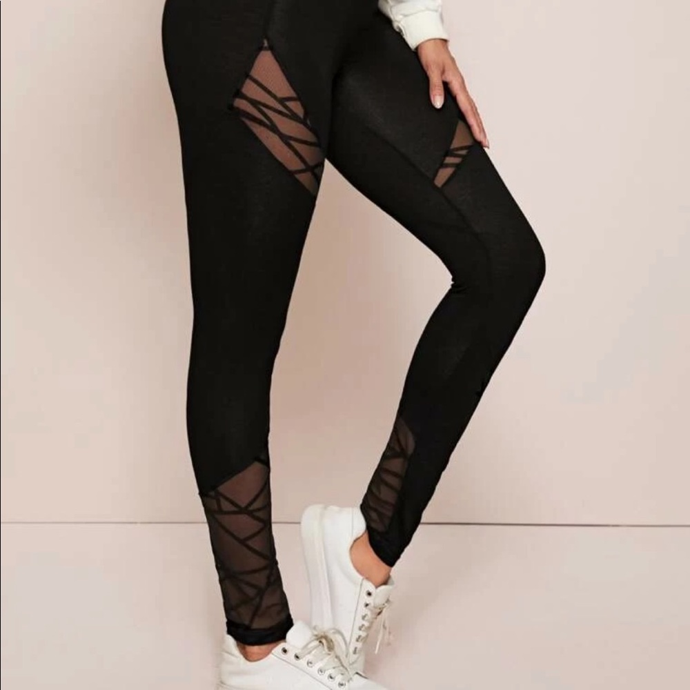 Shein unity Geo Mesh inserted High -Rise leggings